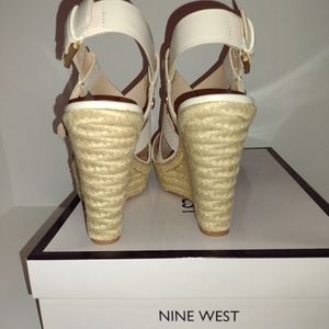Nine West Wedge Jentri Off White 4.5inch Heel Size 7M